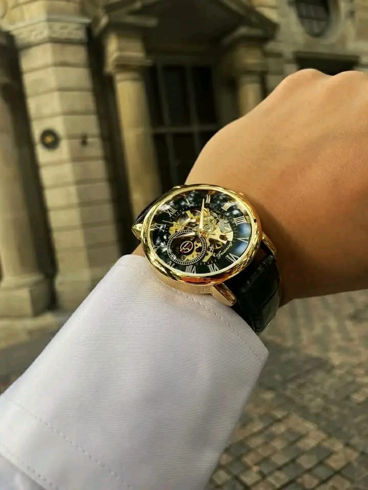 Montre mécanique en or pour homme